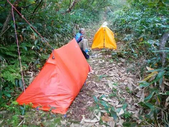 広々2LDKの路上ツェルト泊!